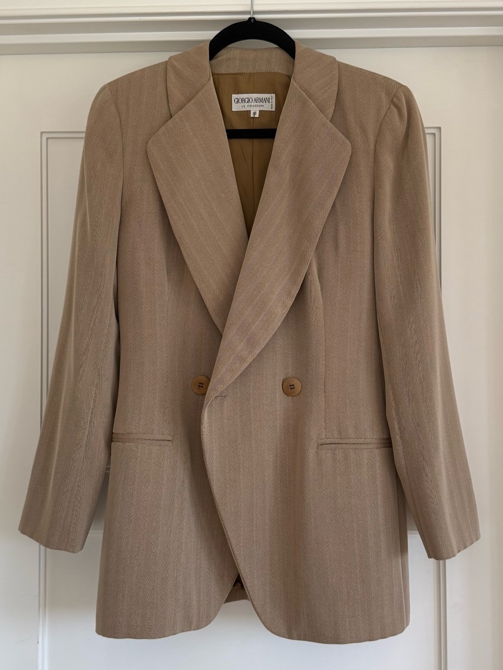 Vintage Giorgio Armani Le Collezioni Beige Double-Breasted Wool Blazer Womens 6